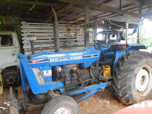 รถไถฟอร์ด6600 T 3 ราคาเบาๆ สภาพสวย พร้อมใช้งาน คอม้าใหญ่ มีผานดัน หน้า ผานหลัง เจ้าของขายเอง