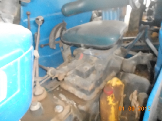 รถไถฟอร์ด6600 T 3 ราคาเบาๆ สภาพสวย พร้อมใช้งาน คอม้าใหญ่ มีผานดัน หน้า ผานหลัง เจ้าของขายเอง