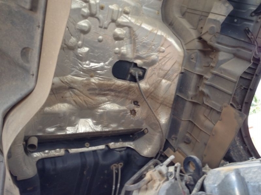 รถฮีโน่ 10 ล้อดั้ม 380 แรงม้า ปี 52  สนใจติดต่อ 081 - 6079515