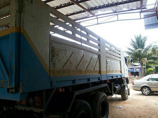 รถฮีโน่ 10 ล้อดั้ม 380 แรงม้า ปี 52  สนใจติดต่อ 081 - 6079515