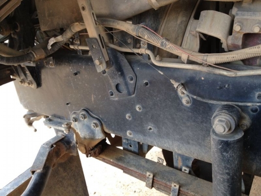 รถฮีโน่ 10 ล้อดั้ม 380 แรงม้า ปี 52  สนใจติดต่อ 081 - 6079515