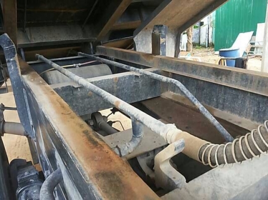 รถฮีโน่ 10 ล้อดั้ม 380 แรงม้า ปี 52  สนใจติดต่อ 081 - 6079515