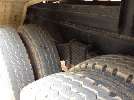 รถฮีโน่ 10 ล้อดั้ม 260 แรงม้า ปี 48 สนใจติดต่อ 081 - 6079515