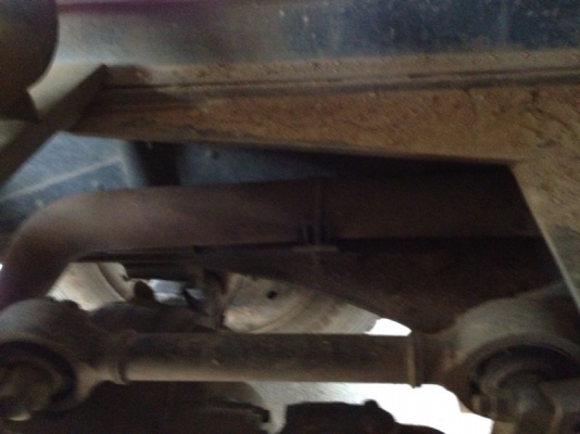 รถฮีโน่ 10 ล้อดั้ม 260 แรงม้า ปี 48 สนใจติดต่อ 081 - 6079515