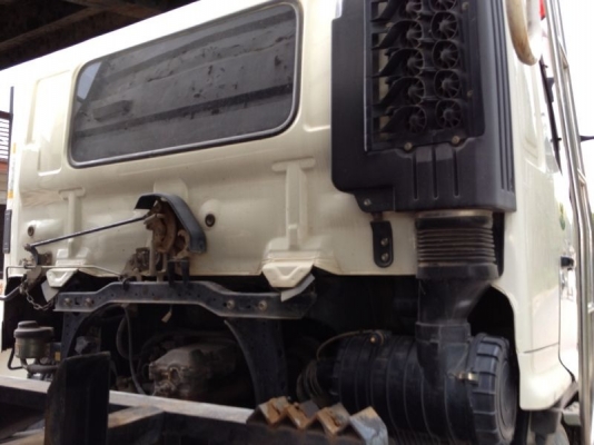 รถฮีโน่ 10 ล้อดั้ม 260 แรงม้า ปี 48 สนใจติดต่อ 081 - 6079515