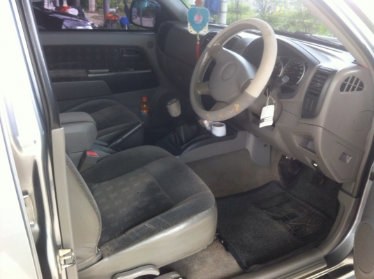 ขาย ISUZU D-MAX CAB-4 LS ปี2004 ขาย  ลดเหลือ335000ครับ