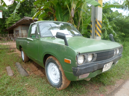 ขายดัสสัน ช้างเหยียบ สภาพพร้อมใช้งาน เอกสารพร้อมโอน