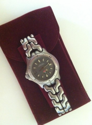 ขาย นาฬิกา TAG heuer ก้างปลา boy size ด้านล้วน สวยๆ ไม่ค่อยใส่ รับประกัน แท้แน่นอน