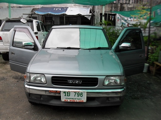 isuzu 98 เครื่องเสียง แต่งนิดๆๆๆ isuzu 98 เครื่องเสียง แต่งนิดๆๆๆ