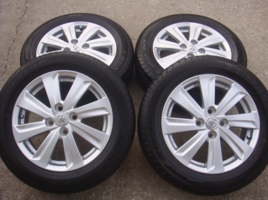 ขายล้อแม็ก VIOS 2013 คับ (เฉพาะล้อ)