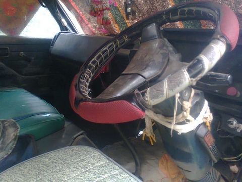 ขาย NPR 59 L เครื่อง 4bd1 115 แรง พวงมาลัยพาวเวอร์ เครื่องดี คัสซีสวย ใช้งานได้ มีเล่มมีชุดโอนเรียบร้อย แต่เลขเครื่องหาไม่เจอใครหาเจอมาตัดเอาไปเลยด่วนเลยครับ