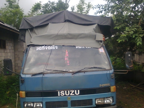 ขาย NPR 59 L เครื่อง 4bd1 115 แรง พวงมาลัยพาวเวอร์ เครื่องดี คัสซีสวย ใช้งานได้ มีเล่มมีชุดโอนเรียบร้อย แต่เลขเครื่องหาไม่เจอใครหาเจอมาตัดเอาไปเลยด่วนเลยครับ