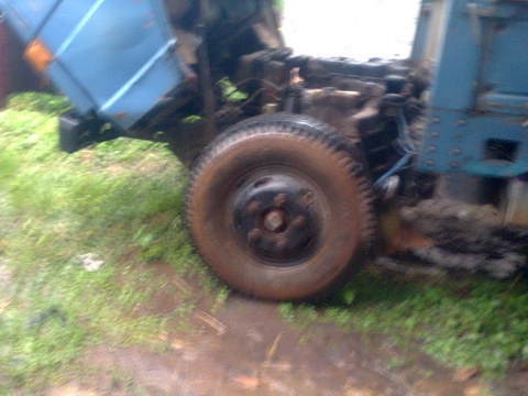 ขาย NPR 59 L เครื่อง 4bd1 115 แรง พวงมาลัยพาวเวอร์ เครื่องดี คัสซีสวย ใช้งานได้ มีเล่มมีชุดโอนเรียบร้อย แต่เลขเครื่องหาไม่เจอใครหาเจอมาตัดเอาไปเลยด่วนเลยครับ