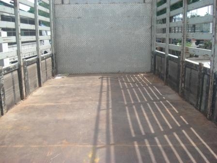 ขาย 6 ล้อ HINO KM779 เครื่อง 117 แรงม้า กระบะคาร์โก้ คอกเหล็กสูง ยาว 5.50 ม.