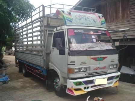 ขาย 6 ล้อ HINO KM779 เครื่อง 117 แรงม้า กระบะคาร์โก้ คอกเหล็กสูง ยาว 5.50 ม.