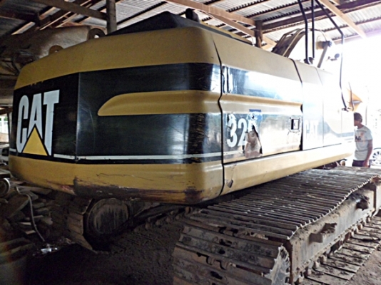 ขาย แบคโฮ CAT 320
