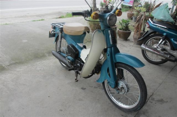 ขาย c90 ถังแยกมีเล่มทะเบียนเครื่องสภาพเดิมๆ(จัดส่งได้ครับ) ขาย c90 ถังแยกมีเล่มทะเบียนเครื่องสภาพเดิมๆ(จัดส่งได้ครับ)