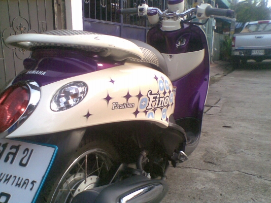 Yamaha Fino เกย์แยก ปี 55 สีขาวม่วง Yamaha Fino เกย์แยก ปี 55 สีขาวม่วง