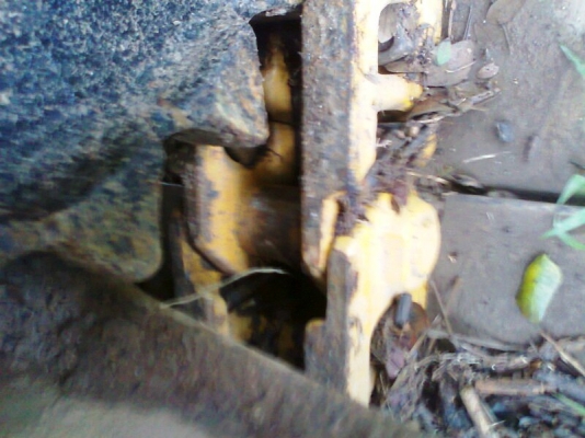 รถแบคโฮ SUMITOMO 2650 F2 โซ่ใหม่ทั้งสองข้าง ช่วงล่างสวยเต็ม มีสำเนาใบอินวอยด์.