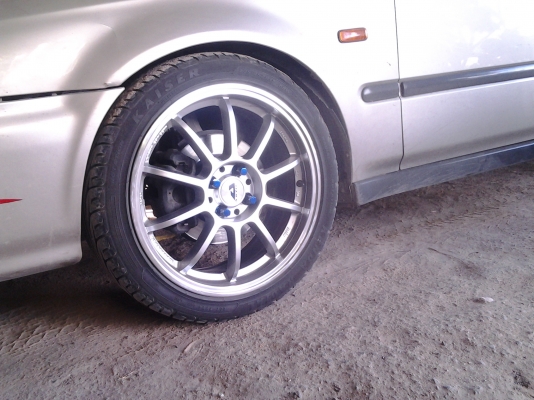 แม็ก17"ใหม่พร้อมยาง แม็ก17"ใหม่พร้อมยาง