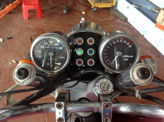 ขายบิ๊กไบค์ คาวาซากิ 400cc ถูกมาก ด่วน ด้านใน