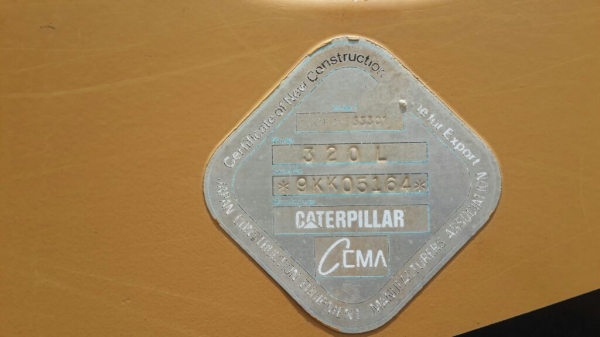 ต้องการขาย แบคโฮ CAT 320L V2