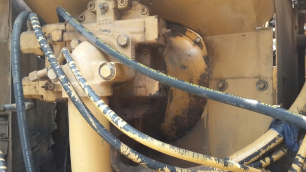 ต้องการขาย แบคโฮ CAT 320L V2