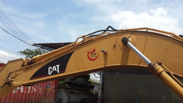 ต้องการขาย แบคโฮ CAT 320L V2