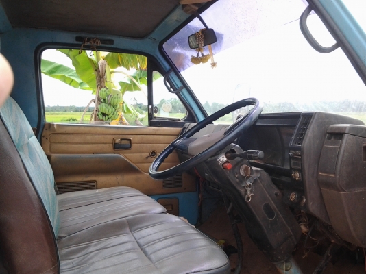 Isuzu NKR110 ห้างแท้ เกียรยาว พร้อมคอกไม้ มัดจำ 40,000 โดยเสี่ยไก่ อยุธยา ขอบคุณที่ให้การอุดหนุนครับ Isuzu NKR110 ห้างแท้ เกียรยาว พร้อมคอกไม้ มัดจำ 40,000 โดยเสี่ยไก่ อยุธยา ขอบคุณที่ให้การอุดหนุนครับ