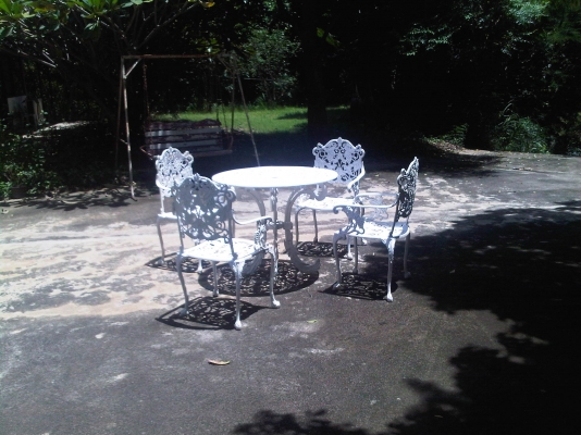 โต๊ะ เก้าอี้ อัลลอย