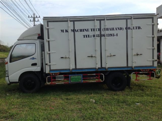 ขายด่วน !! 6ล้อ Hino Dutro ปี 48 ขายด่วน !! 6ล้อ Hino Dutro ปี 48