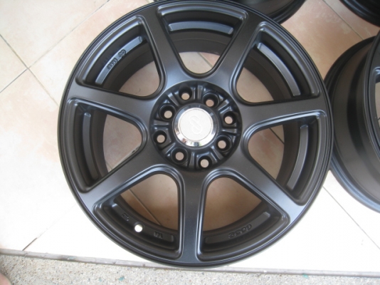 ขายล้อแม็ก Enkei Tuning sc09 15"x6.5" et 38 4รู100/114.3 สีดำด้าน ล้อทำสีมาใหม่ครับ ไม่มีคด ไม่มีดุ้งครับ  สนใจติดต่อเล็กคลองสามครับ (081-3747940)