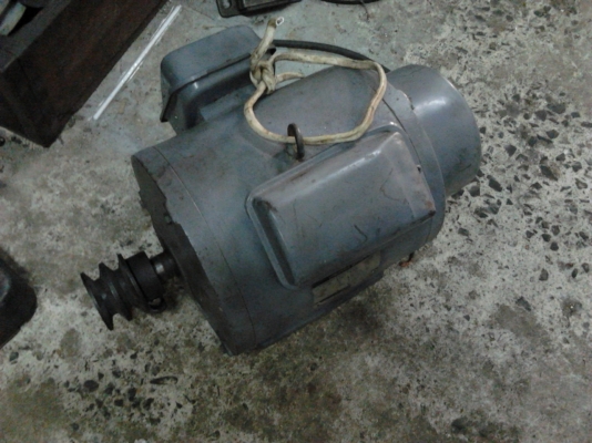 ขายมอเตอร์ ฮิตาชิ 3แรงไฟ 220 ไฟ 2 สาย