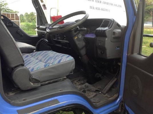 ขายด่วน!! ISUZU 6 ล้อ NPR71PY52 130 แรง ปี 46 ยาว 5 เมตร รถห้าง ด่วน ขายด่วน!! ISUZU 6 ล้อ NPR71PY52 130 แรง ปี 46 ยาว 5 เมตร รถห้าง ด่วน