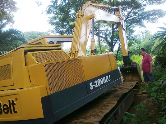 รถแบคโฮ SUMITOMO S-2600 BJ เทียบเท่า KOMATSU PC120-2 รถพร้อมใช้งาน มีใบอินวอยล์.