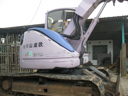 ขายแบคโฮ sumitomo sh 75 u-2 075U2-1656 เก่านอกสภาพสวย พร้อมใช้งาน ราคาถูก เจ้าของขายเองต่อรองราคาได้คะ ขายแบคโฮ sumitomo sh 75 u-2 075U2-1656 เก่านอกสภาพสวย พร้อมใช้งาน ราคาถูก เจ้าของขายเองต่อรองราคาได้คะ