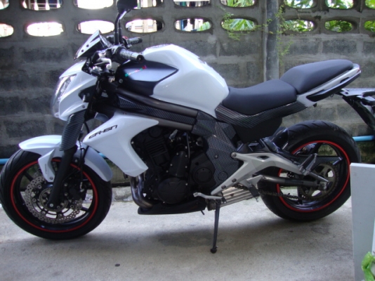 ขาย ER6n  abs   ปี 2012 (สีขาว) วิ่ง 8000 กก