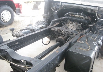 ขายหกล้อหัวคัซซี NPR 130 แรง Turbo Uro 2 สวยมาก โทร 088-4501277