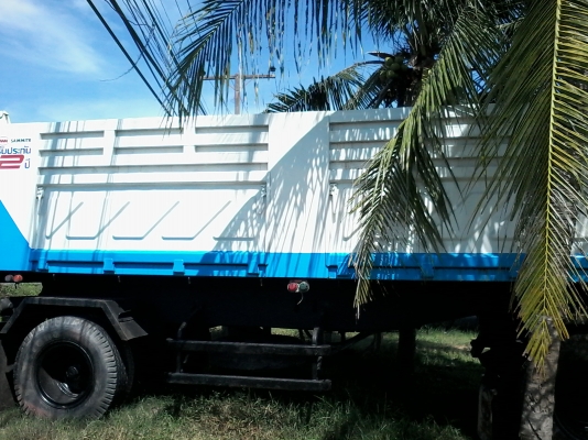 ขายหางสามมิตร ปี 49 สิบล้อ หางสวย สภาพดี  0810097946