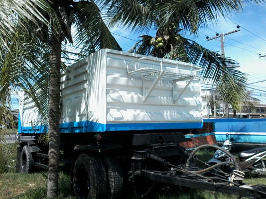 ขายหางสามมิตร ปี 49 สิบล้อ หางสวย สภาพดี  0810097946