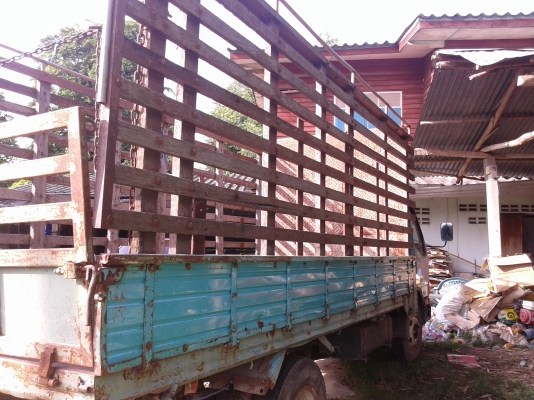 ขายรถหกล้อ