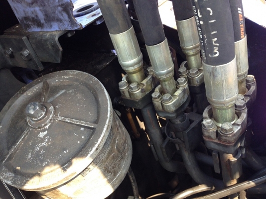 ขายรถแบคโฮ KOMATSU PC228USE-2 นำเข้าจากญี่ปุ่น รถปี2001 มีVDOให้ชมครับติดต่อ 081-2990958 ขายรถแบคโฮ KOMATSU PC228USE-2 นำเข้าจากญี่ปุ่น รถปี2001 มีVDOให้ชมครับติดต่อ 081-2990958