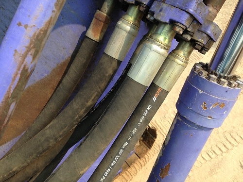 ขายรถแบคโฮ KOMATSU PC228USE-2 นำเข้าจากญี่ปุ่น รถปี2001 มีVDOให้ชมครับติดต่อ 081-2990958 ขายรถแบคโฮ KOMATSU PC228USE-2 นำเข้าจากญี่ปุ่น รถปี2001 มีVDOให้ชมครับติดต่อ 081-2990958