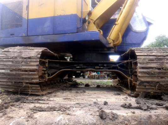 KOMATSU PC120-2 เครื่องเดิม ปั๊มเดิม ^^ KOMATSU PC120-2 เครื่องเดิม ปั๊มเดิม ^^