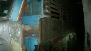 ISUZU หัวยาว เครื่อง 165 แรง 6BD1 สิบล้อเพลาเดียว กะบะไม้อย่างงาม