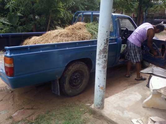 ขาย55000   ต่อรองได้  ขายได้ขายกล้าให้ผมกล้าขาย TOYOTA HIRO 2.45D