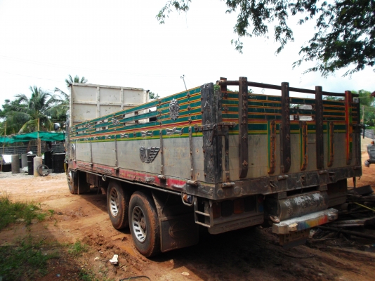 ขายด่วนรถสิบล้อHINOเมก้าเครืองJO8C220แรงม้าปี46