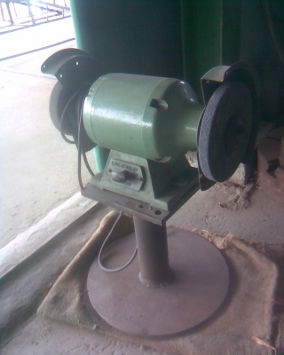 หินเจียรญี่ป่น  1  แรงพร้อมฐาน