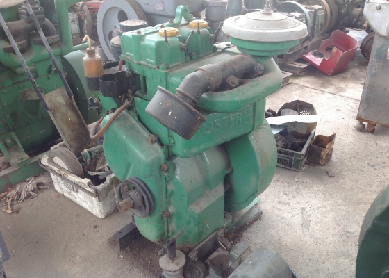 ขายเครื่องยนต์ดีเซล2 สูบ Lister