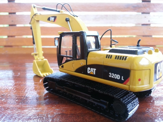 ขายโมเดลcaterpillar 320DL ครับ รายละเอียดโมเดลสวยมากครับ เหมือนจริงและขยับได้เหมือนจริงมากครับ ทำจากเหล็กนะครับ ใบแทรกก้อเหล็กคับ ราคานี้พร้องส่งemsด่วนให้เลยครับหรือส่งรถทัวได้ครับตามแต่จะสะดวก (ขายจริงส่งจริงครับไม่มีโกงแน่นอนครับ) ขายโมเดลcaterpillar 320DL ครับ รายละเอียดโมเดลสวยมากครับ เหมือนจริงและขยับได้เหมือนจริงมากครับ ทำจากเหล็กนะครับ ใบแทรกก้อเหล็กคับ ราคานี้พร้องส่งemsด่วนให้เลยครับหรือส่งรถทัวได้ครับตามแต่จะสะดวก (ขายจริงส่งจริงครับไม่มีโกงแน่นอนครับ)